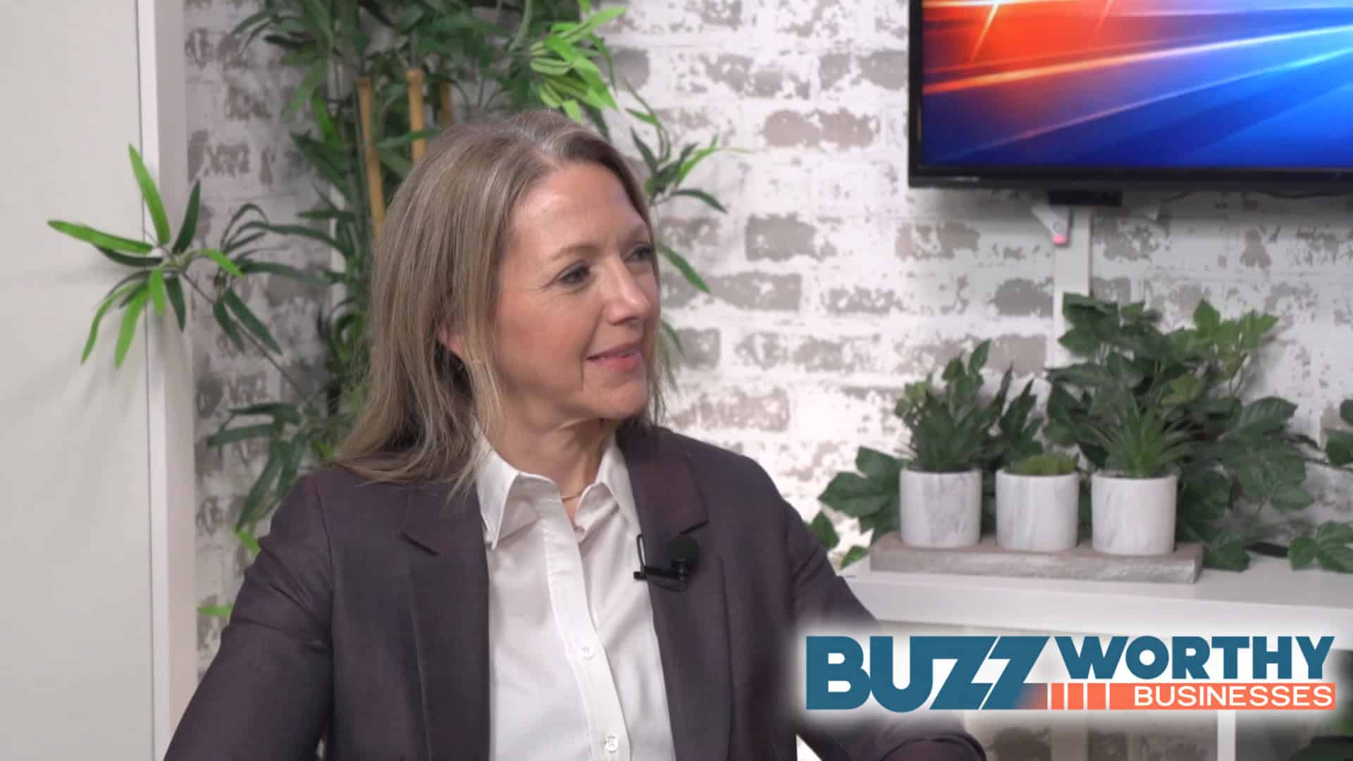 Buzzworthy Businesses with Susan Masucci of ruckus